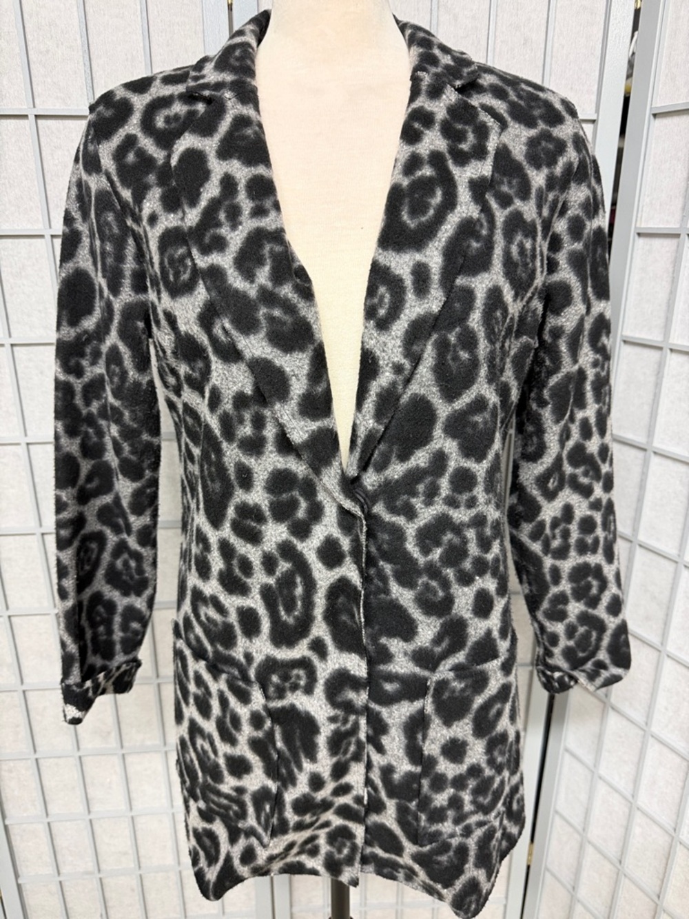 Tribal Gray & Black Leopard Print Open Front Blazer